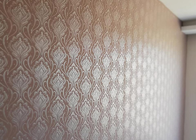 desenli boya siyah desen